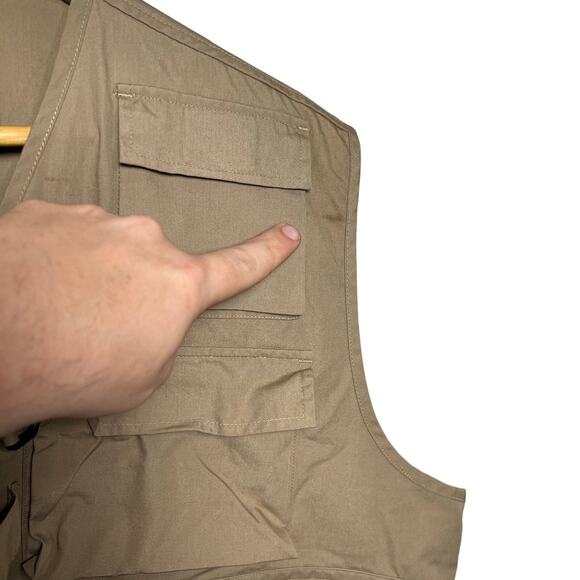 Vintage Orvis Tan Fishing Cargo Vest Size XL 23x21 - Picture 7 of 10
